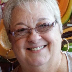 Meet your Posher, Connie